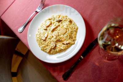 Остерия Уника