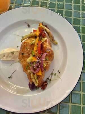 Ку-Ку Бистро