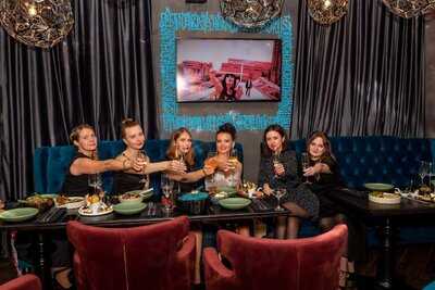 Ресторан-караоке Mio