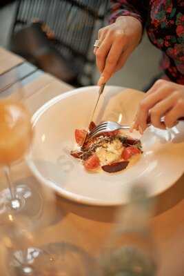 ОМореМоре & Wine