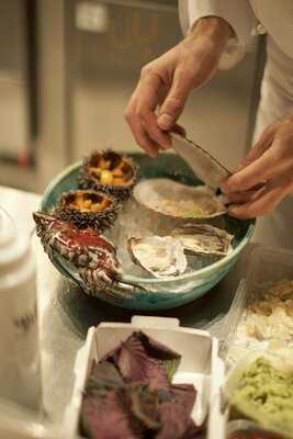 ОМореМоре & Wine