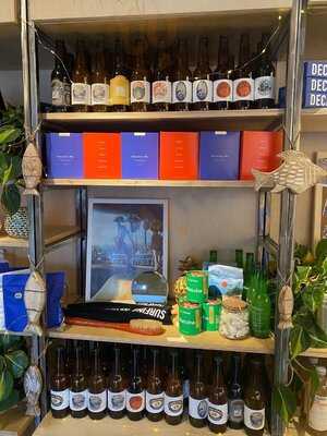 Surf Coffee X Lovely