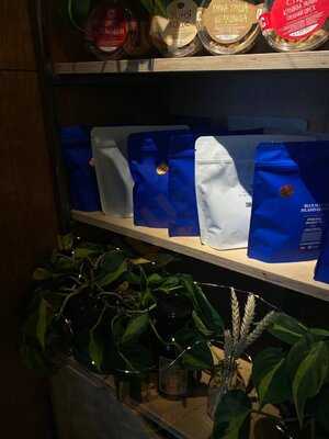 Surf Coffee X Lovely