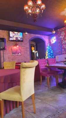 Бар “bq Night”