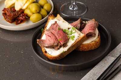 Ресторан Nine Wines