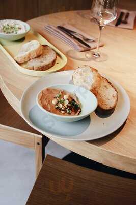 Нумеро Зеро