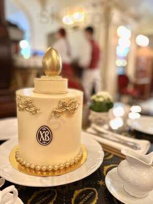 Кафе Пушкинъ у фонтана