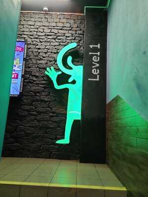 Руки ВВерх! бар