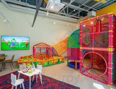 «Чабрец» Мега Дыбенко