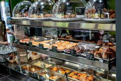 Столовая Сдобная