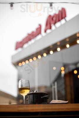 Мидийный Дом