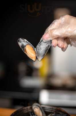 Мидийный Дом