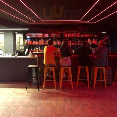 Паб Rootin Tootin