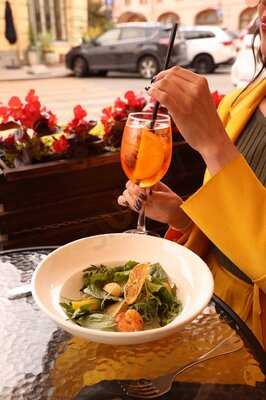 Гастробар Каре