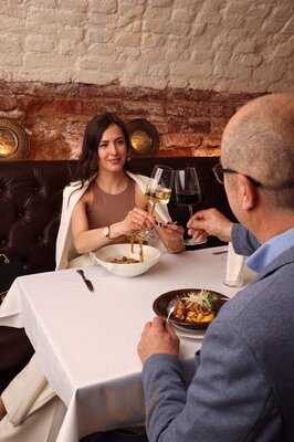 Гастробар Каре