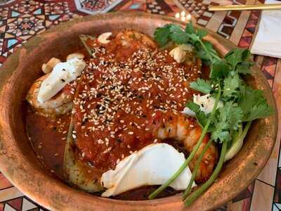 Adam Trendy Levantine