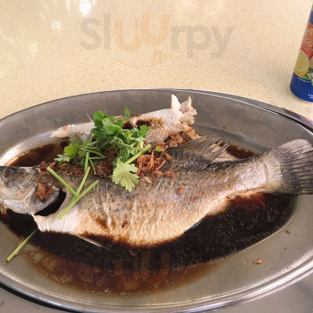 Season Live Seafood