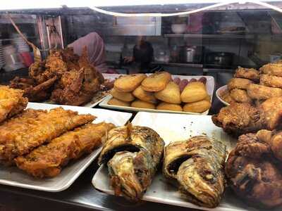 Aishah Lee Muslim Food