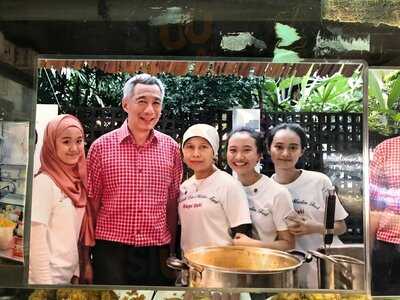 Aishah Lee Muslim Food