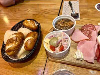 Paulaner Brauhaus Singapore