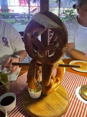 Paulaner Brauhaus Singapore