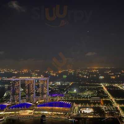 Gallery & Bar At 1-altitude