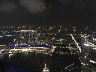 Gallery & Bar At 1-altitude