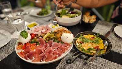 Latteria Mozzarella Bar