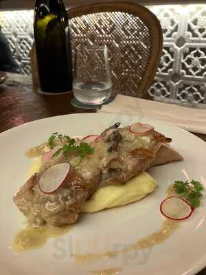 Napoleon Food & Wine Bar