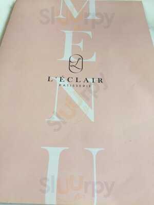 L'eclair Patisserie (cafe)
