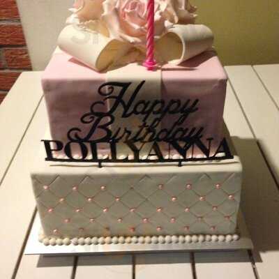 The White Ombre Cafe