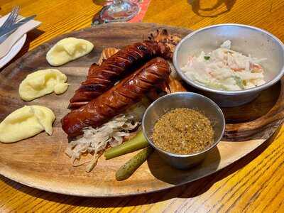 Brewerkz (riverside Point)