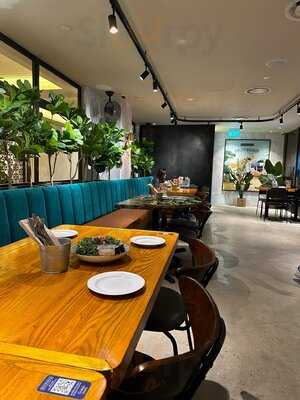 Brewerkz (orchard Rendezvous Hotel)