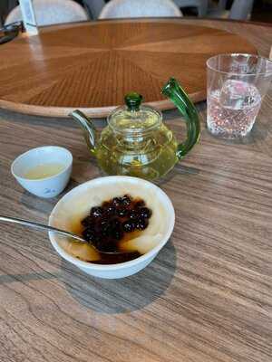 Si Chuan Dou Hua Restaurant