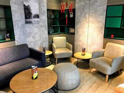 The Banana Leaf Apolo