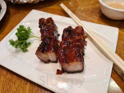 Full Of Luck Restaurant