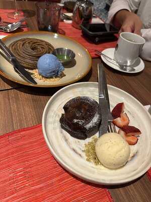 Baba Chews Bar And Eatery