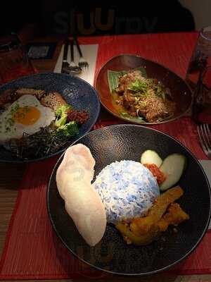 Baba Chews Bar And Eatery