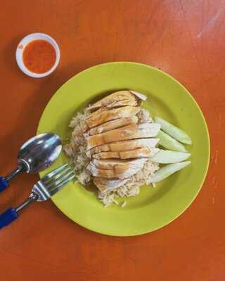 Tian Tian Hainanese Chicken Rice