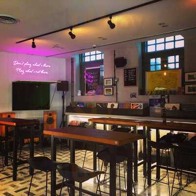 White Label Records & Bar