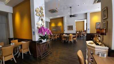 Yhingthai Palace Restaurant Pte Ltd