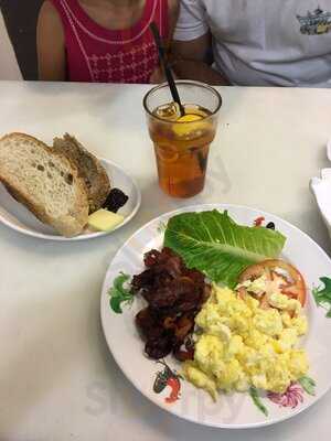 Freshly Baked By Le Bijoux