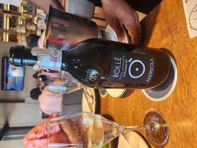 Brotzeit (raffles City)