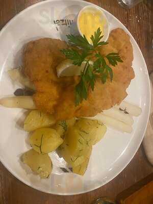 Brotzeit (raffles City)