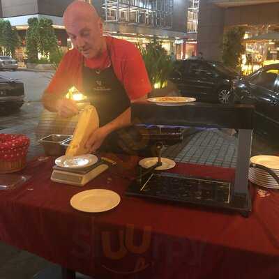 Wine Universe Restaurant Tapas Bar