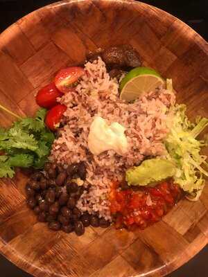 Well Dressed Salad Bar & Cafe