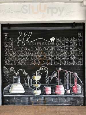 Fresh Fruits Lab