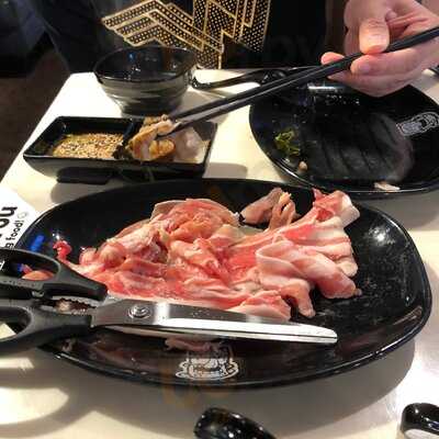 Gorogoro Steamboat & Korean Buffet