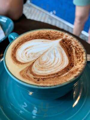 Canopy Garden Dining