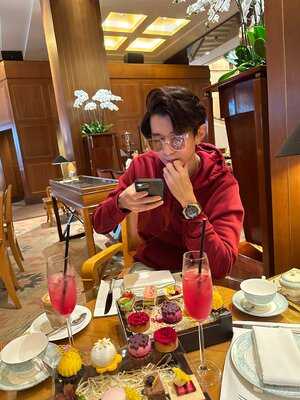 Lobby Lounge At Conrad Centennial Singapore